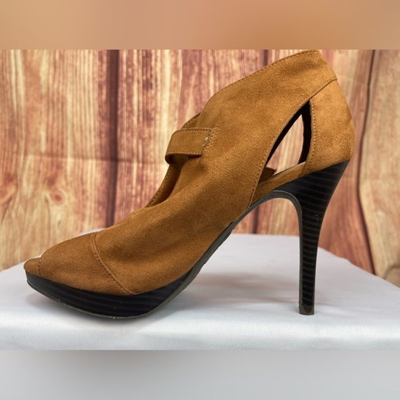 Brash brown faux suede like, buckle, open toe, platform, high heels size 7 - Picture 7 of 17
